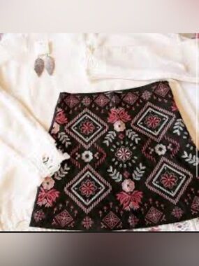 ANDREE BY UNIT Black Mini Skirt with Pink & Cream Embroidery